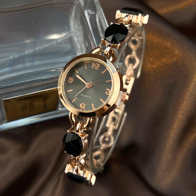 CQ382 Leisure Woman Watch Deep Sea Heart Bracelet Diamond Inlaid Quartz Watch Light Luxury Clock Giftwatches for Woman