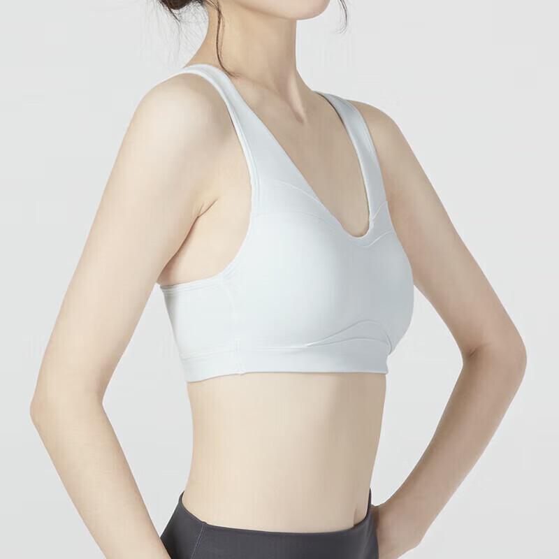 

Under Armour Women s Sports Bra 1373826 S