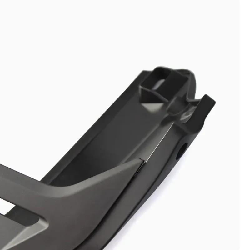 Modifikovaný spodní kryt motoru Ochranný plech rámu z uhlíkových vláken a černý pro Honda CB650R 2024