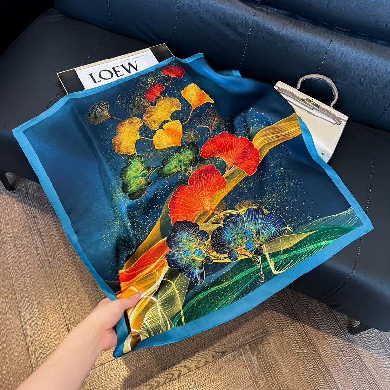 New silk scarf women's fashion versatile high-end small square scarf Korean version neck protection scarf spring and autumn retro scarf binding bag