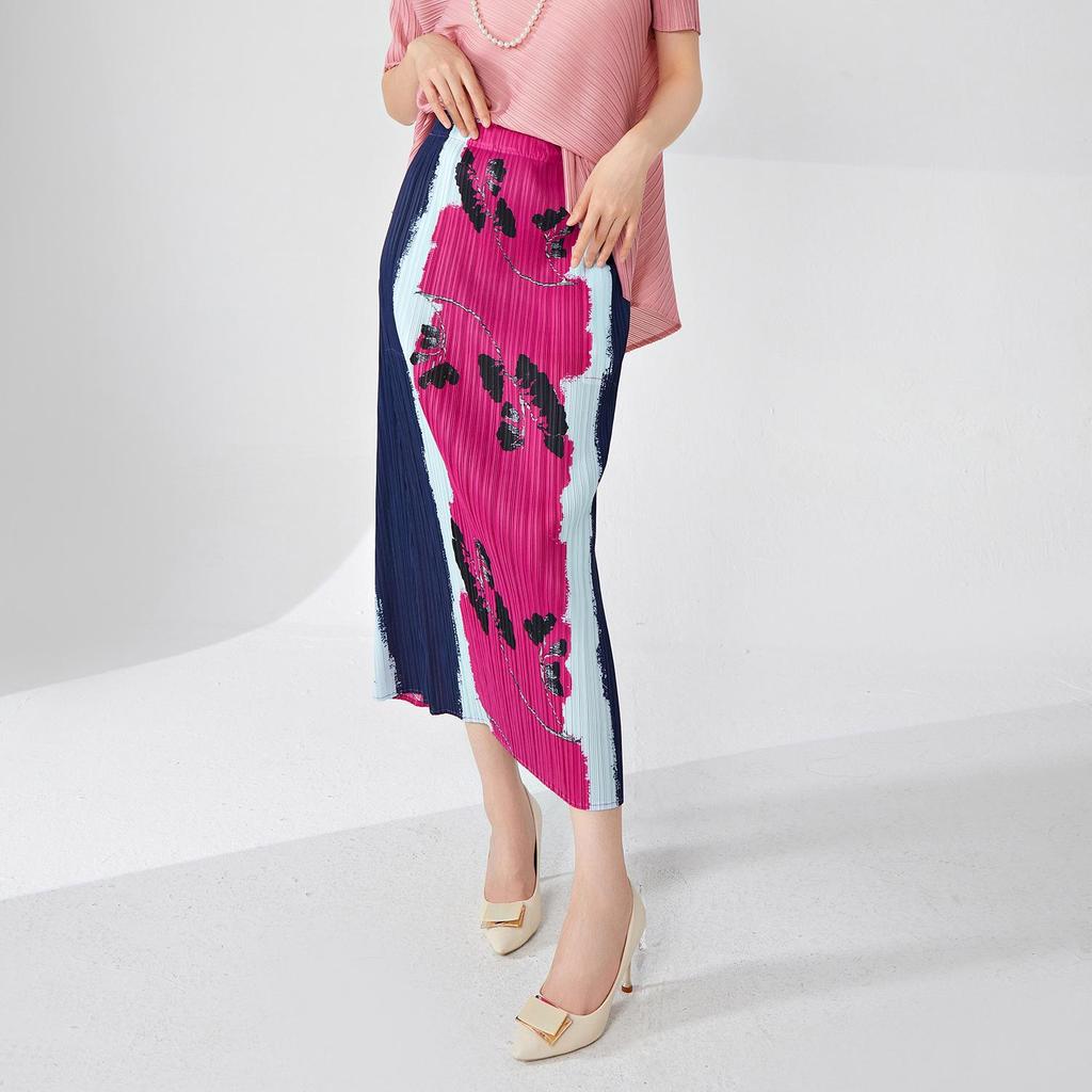 Pleated Print Midi Skirt 2024: High-End Temperament with Back Slit, Versatile Bodycon Design for Women