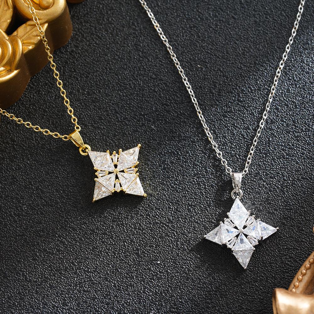 Cubic Zirconia Four-Leaf Flower Pendant Necklace - Trendy Titanium Steel Design