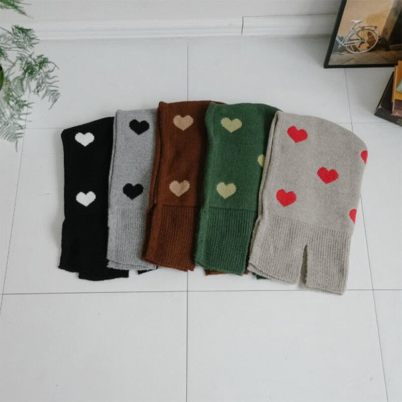 Women s Winter Heart Design Color Block Neck Warmer Beanie black