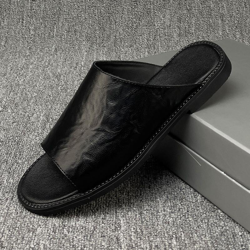 Men's Sandals 2025 New Summer Men's Shoes 47 Personalized Leather Beach Shoes Casual Roman Vietnamese Sandals Men 48