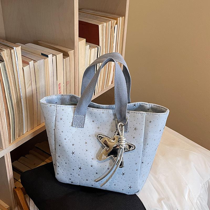 Underarm Tote Bag with Pleated Design, Stylish for Daily Commuting, Handbag Made of Fabric