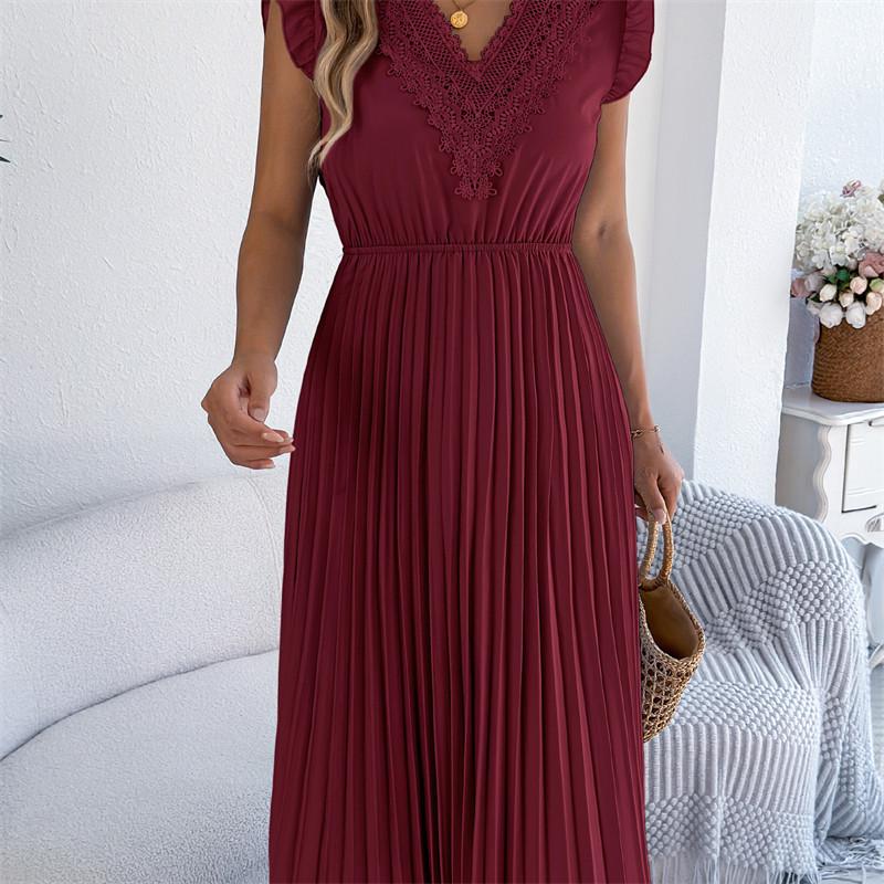 2026 Spring/Summer Women's Lace V-neck Black Ear Edge Waist Pleated Dress S-XL