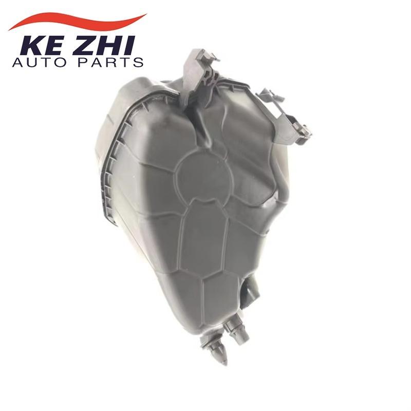 17139846642 Auto Parts Engine Coolant Recovery Tank For Bmw 5 6 7 8 Series G30 G12 B48 B58 17139487210 17138610656