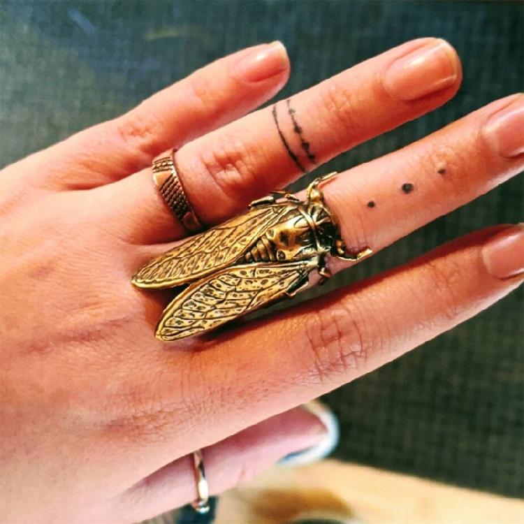 Stylish Finger Rings Jewelry Eye catching Exaggerated Cicada Shape Finger Rings