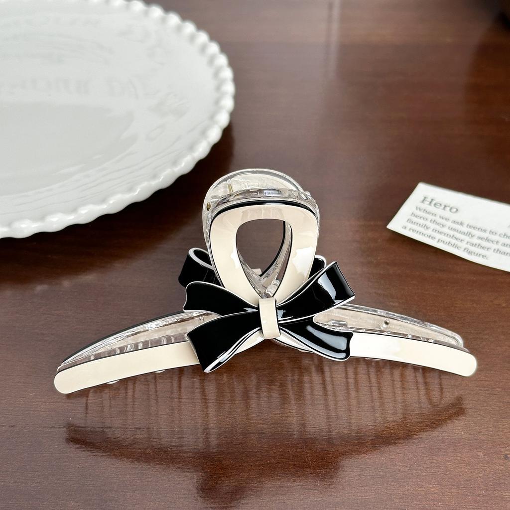 New Creative Design Geometric Black And White Color Bowknot Hollow Hair Clip Retro Acetate High Ponytail Shark Clip