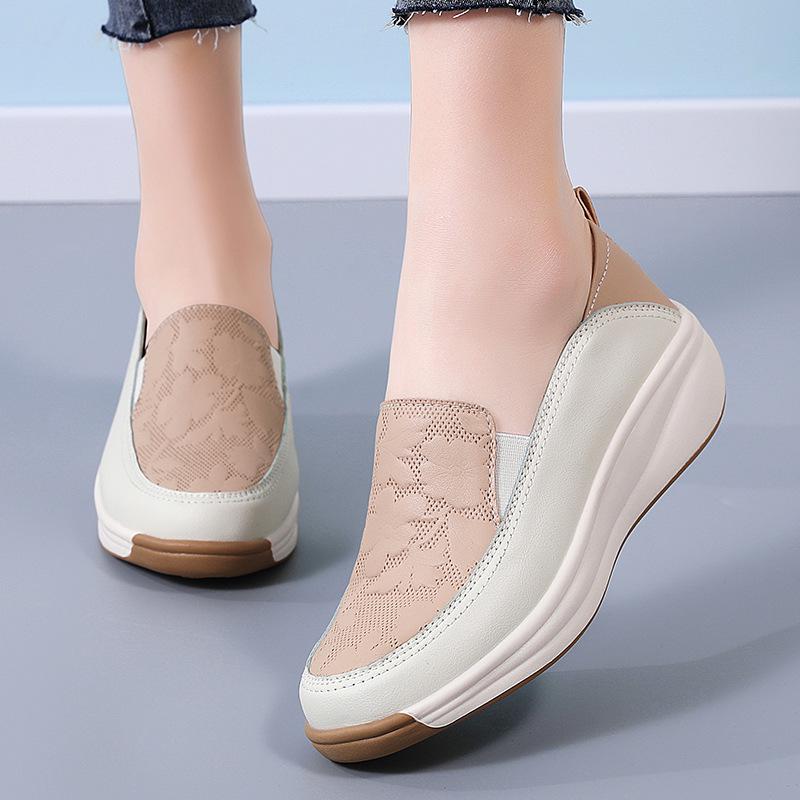 Women's Slip-On Thick-Soled Sponge Cake Loafers - Versatile, Non-Slip, Casual Flats In Large Sizes.