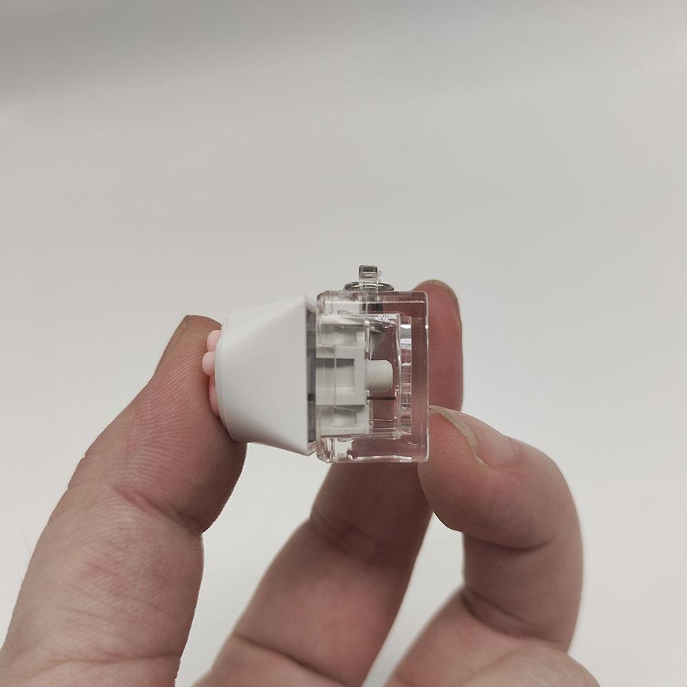 Chaveiro de Gato Fofo Argola de Chaveiro Ponta do Dedo Brinquedo de Descompressão Testador de Keycap Pingente de Mochila Presente de Festival para Casais