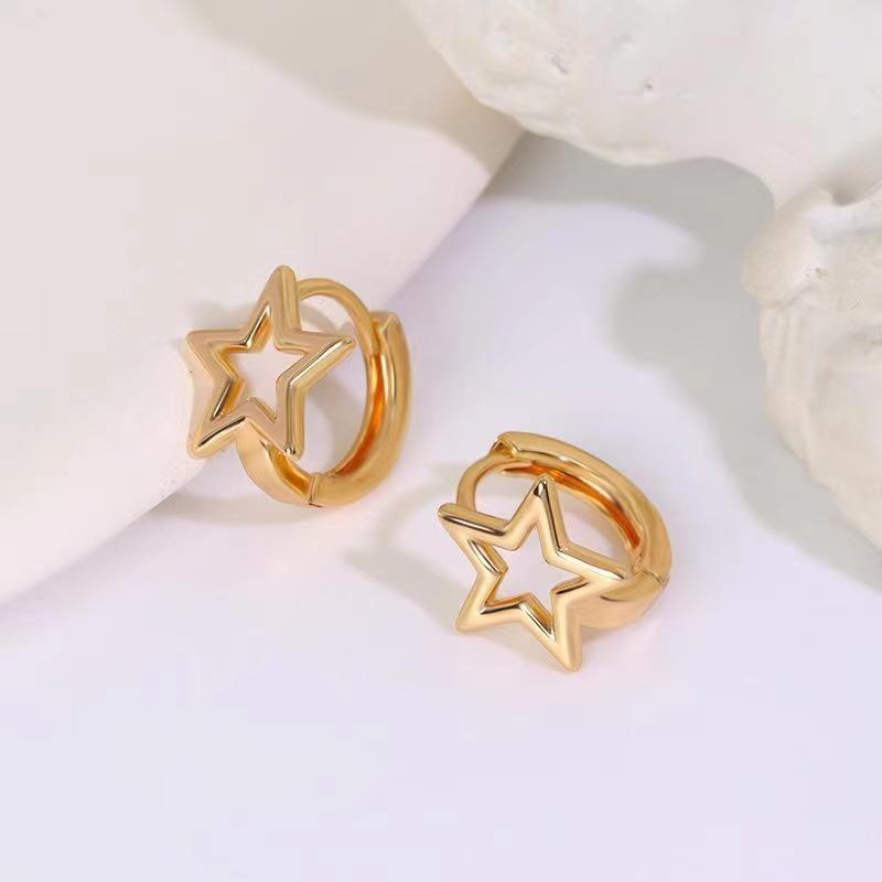 Simple and Versatile Five-pointed Star Ear Buckle Women's Personality Niche Temperament Fashion Daily Stud Earrings Design Sense Earrings