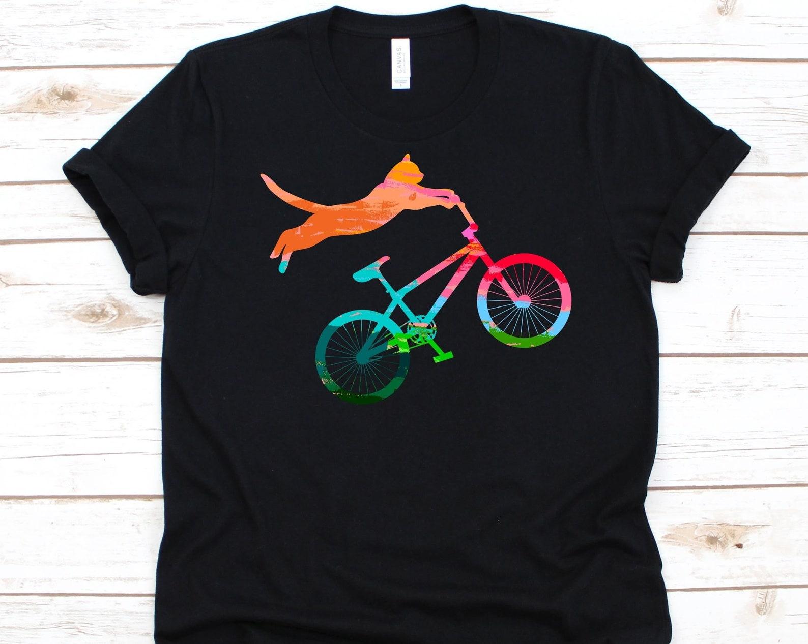 Cat Bicycle Shirt, Cute Cat Owners Gift, Cat Lovers Shirt, Bicycle Graphic, Biker Shirt, Cycling T-Shirt, Cyclist Design, Bicycle Lovers S