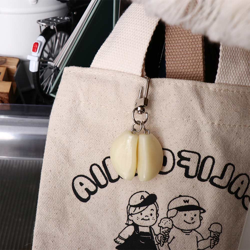 Student Car Keychains Jewelry Vegetable Garlic Pendant Food Keychain Garlic Keyring Garlic Keychain