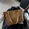 2024 Spring Retro Texture Chain Shoulder Bag for Women