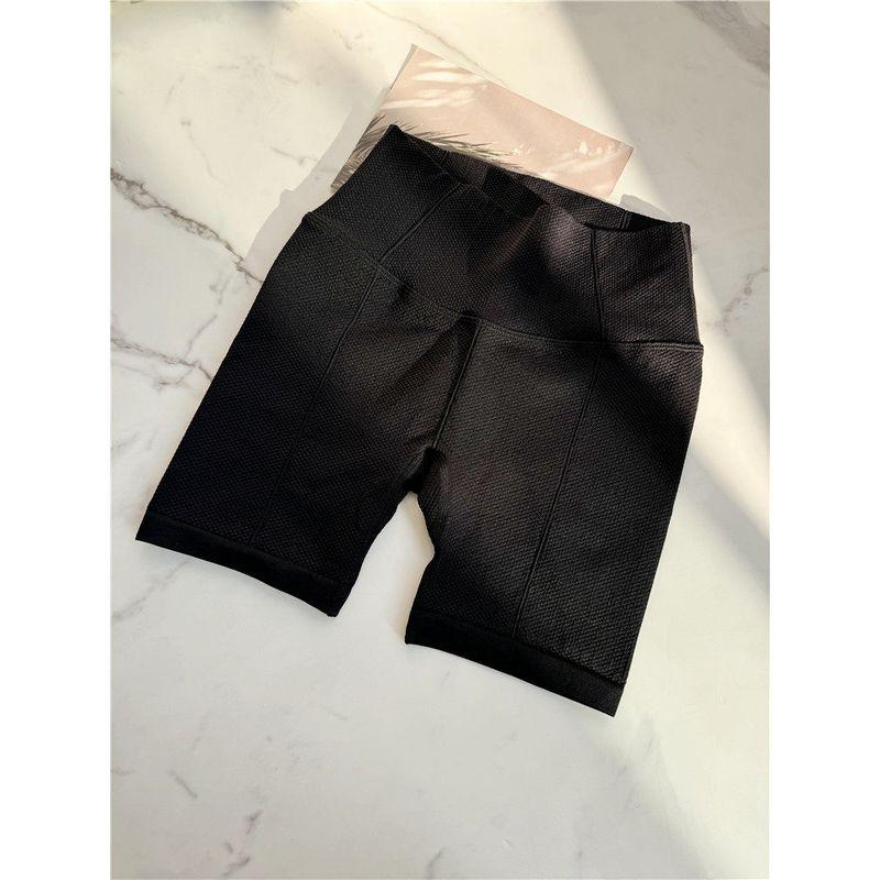Yoga Seamless Minimalist Style Fitness Women Breathable Shorts