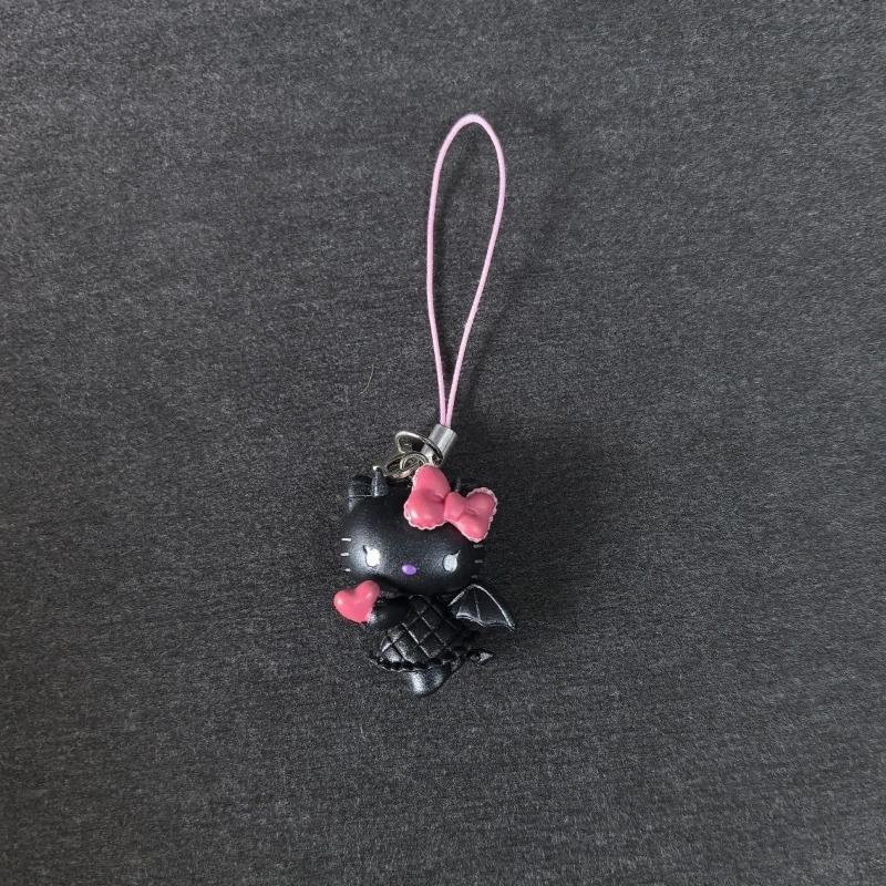 Vintage Pink Heart Lock Hello Kitty Pendant Accessories Cute And Charming Japanese Charm Shell Angel Wings Devil Hello Kitty Keychain Gifts