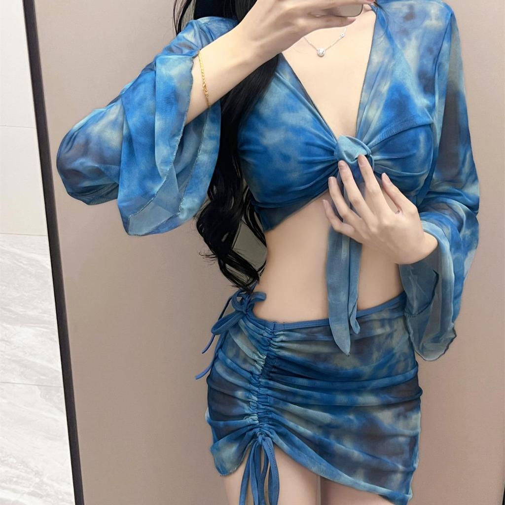 "2024 Women's Long-Sleeve Slimming Four-Piece Bikini Swimwear"