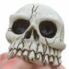 Skull Finger Ornament, Resin Carving Halloween Decoration, Lifelike Bone Texture Scary Dark Hunting Style Figure, for Outdoor Party Desktop Gift