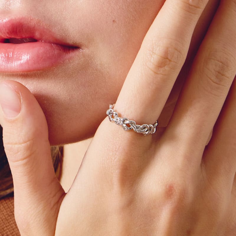 Noonoo Fingers Love Nuts Ring