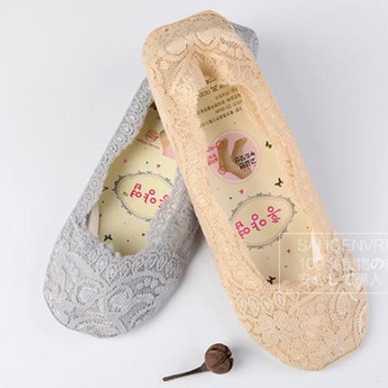 10 Pairs of Spring and Summer Lace Boat Socks for Women, Thin Silicone Ice Silk Invisible Socks, Sweat-absorbing and Breathable Socks