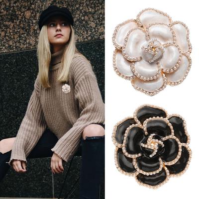 Fashion Elegant Pin Camellia Coat Brooch Pearl Alloy Rose Flower Brooch