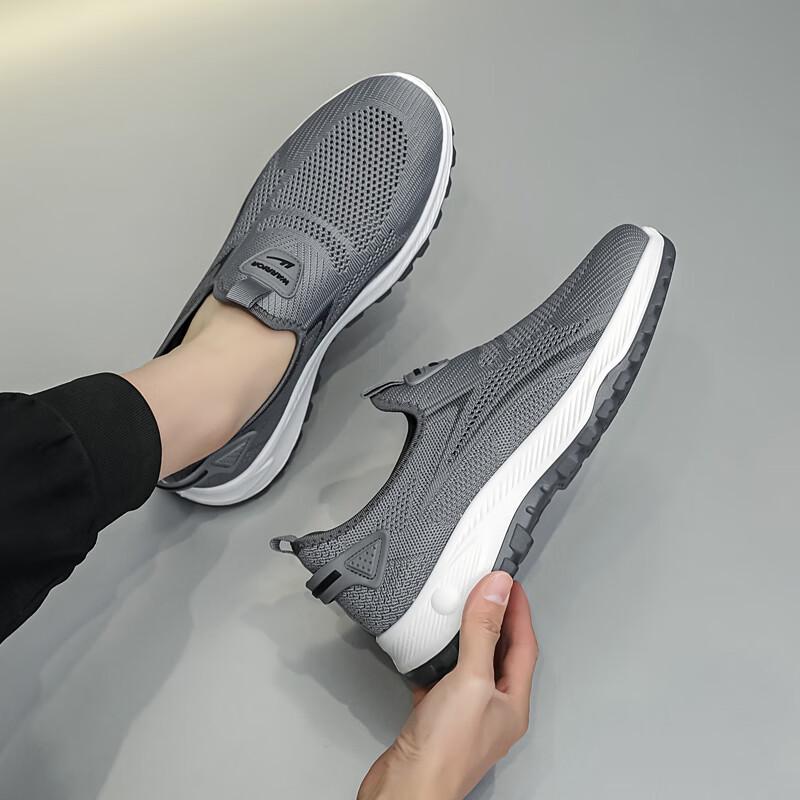 Warrior Men's Breathable Mesh Casual Shoes