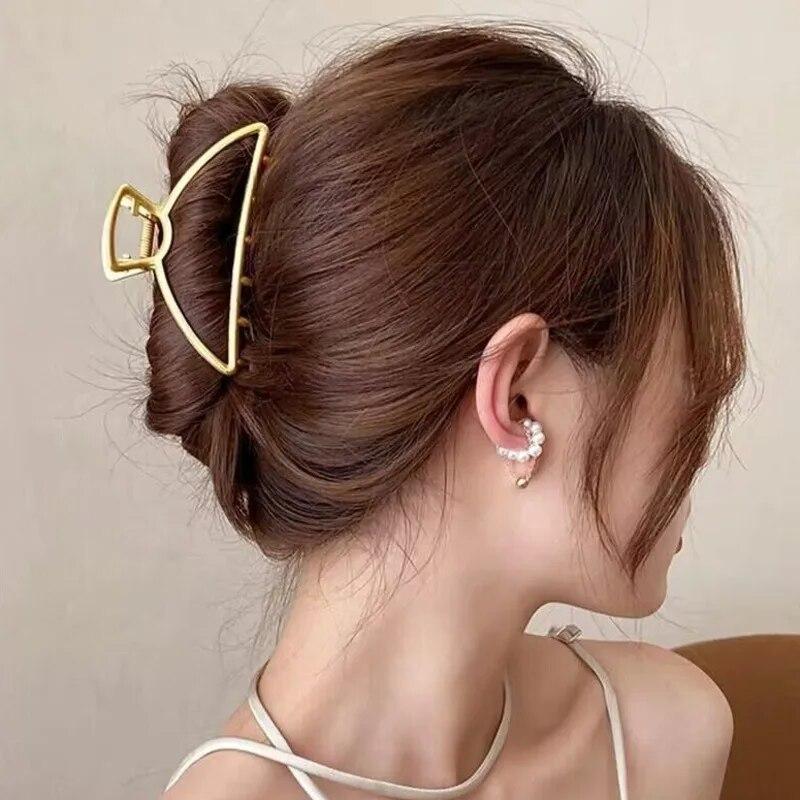 New Women Elegant Geometric Bow Hair Claws Vintage Simple Hair Grab Clip Large Metal Hairpins Barrettes Fashion Hair Accessories