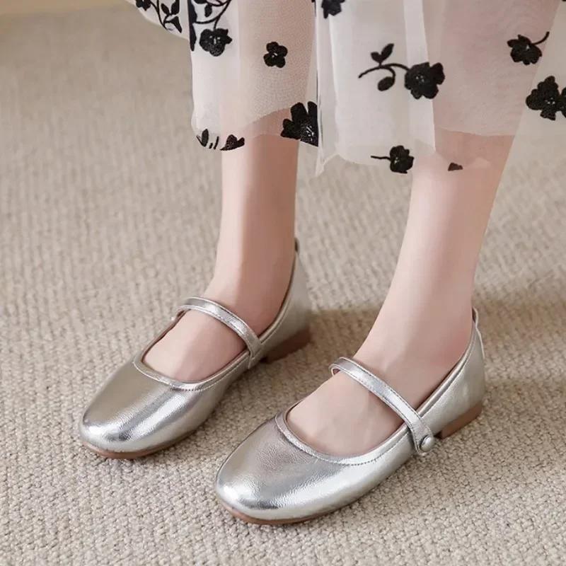 Fashion 2024 New Flats Shoes Women Casual Ballet Dance Shoes Sandals Autumn Designer Dress Shallow Walking Femme