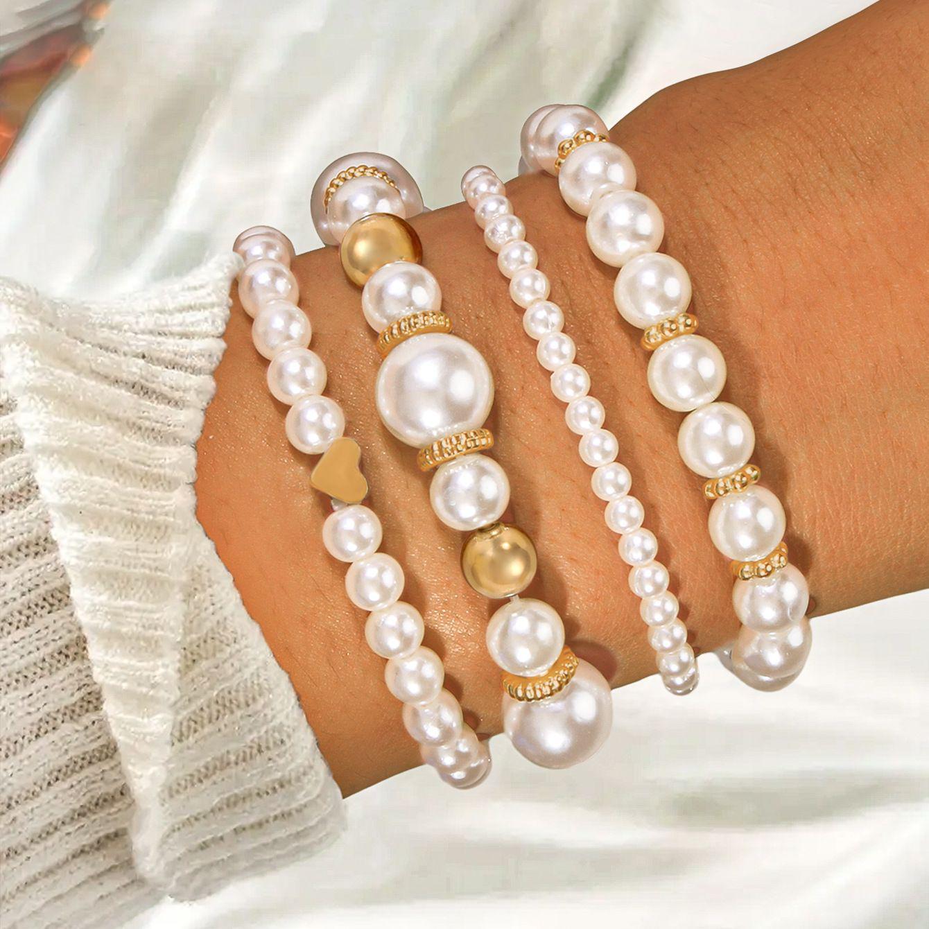 

Комплект браслетов из европейского и американского жемчуга: Нишевая, элегантная, 4-х предметная женская бижутерия