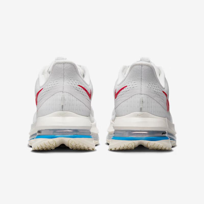 Nike Women's Pegasus Premium Running Shoes