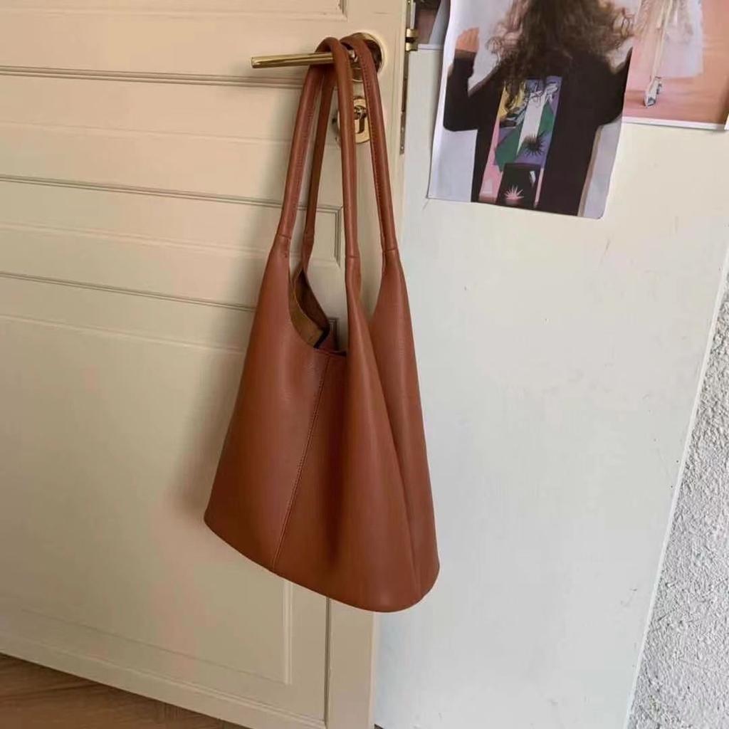 New Women's Bag Large Capacity Tote Bag Minimalist Green High-end One-shoulder Bag Women's High-end Texture Commuter Bag