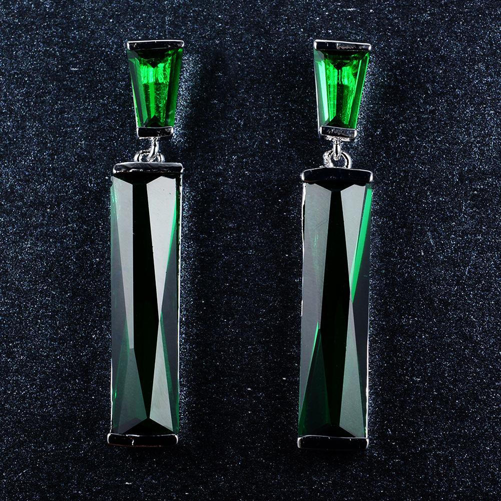 Hot Selling Geometric Long Earrings Fashionable Simple and Versatile Earrings