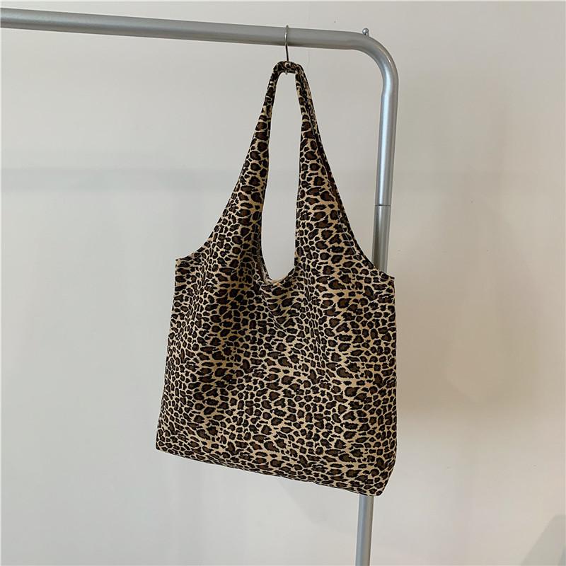 Leopard Print Tote Bag Women's Large Capacity Shoulder Bag Portable Underarm Bag