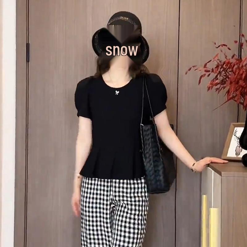 

Trendy Women s Summer Set: Stylish Plaid Wide-Leg Pants and Shirt Combo S [Weight 80-100 lbs]