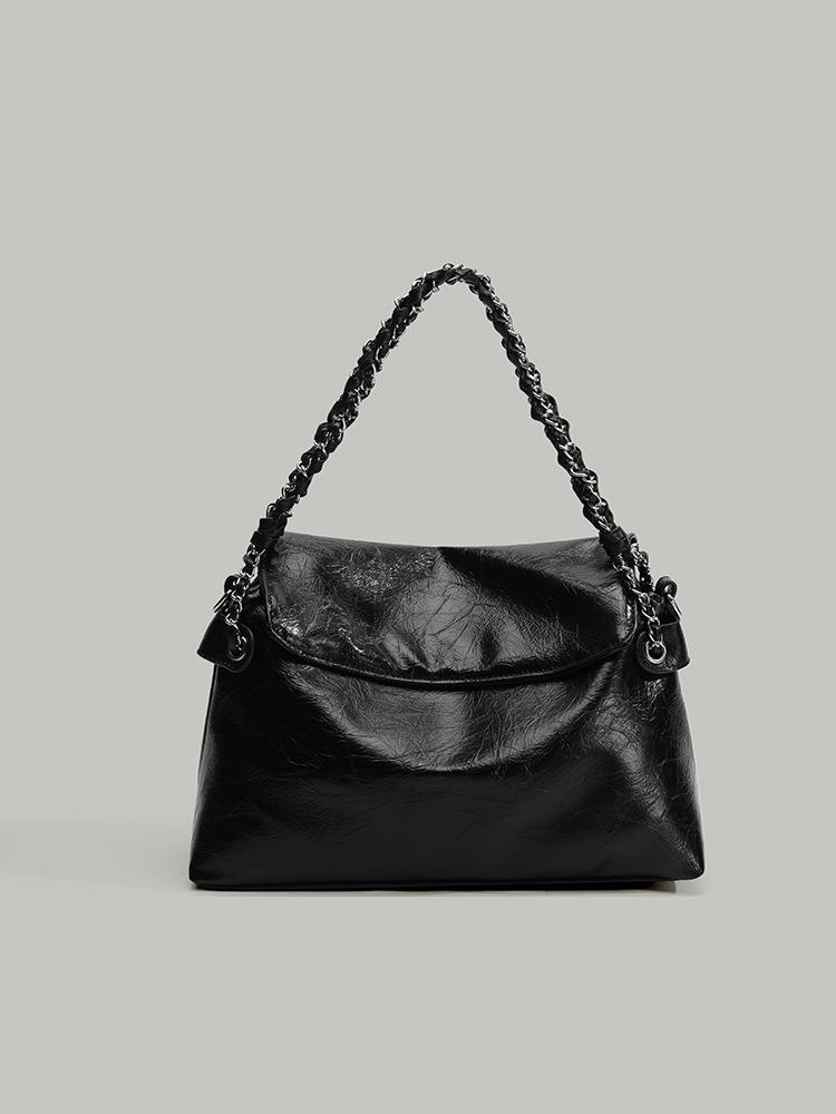 

This year s popular chain underarm bag women s 2025 new retro commuter shoulder messenger bag large-capacity tote bag чорний