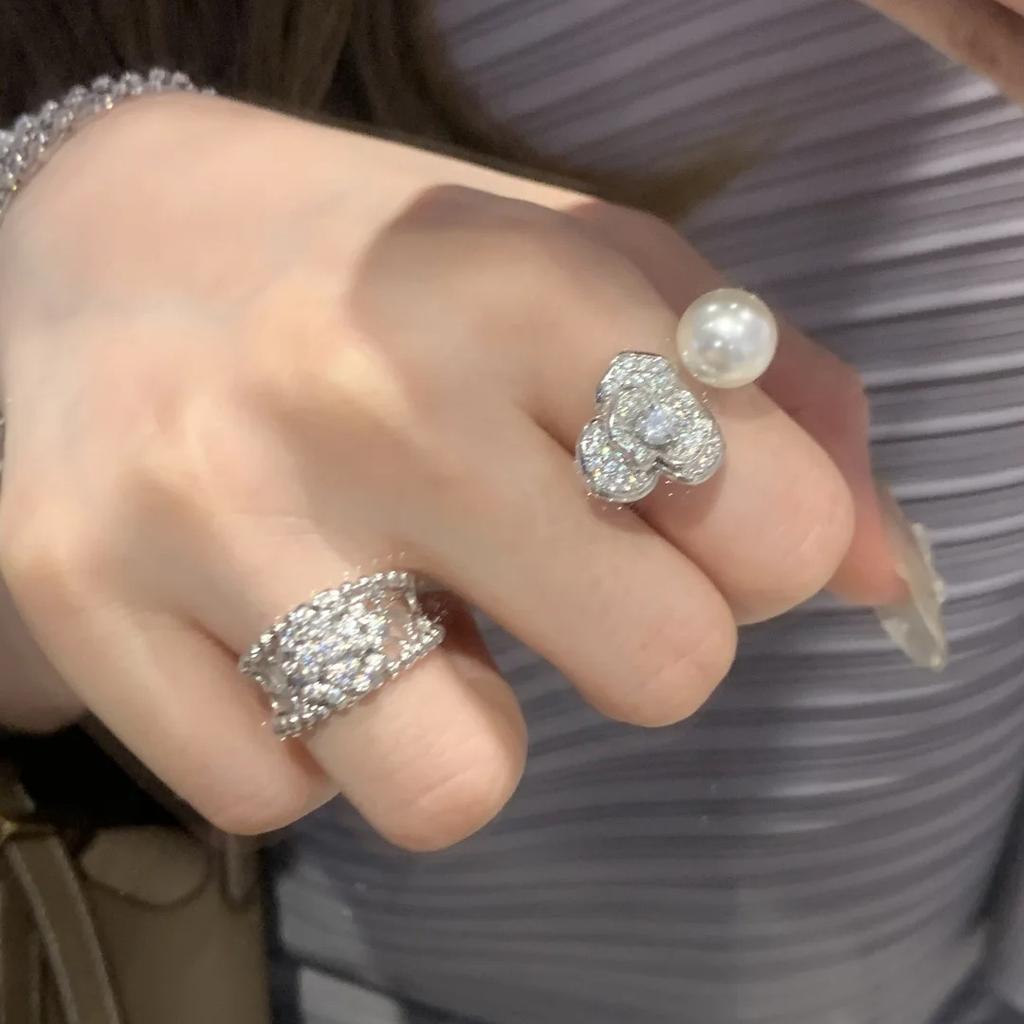 Rose Camellia Pearl Ring Women'S Personality Light Luxury Full Diamond Zir*****Pening Adjustable Ring