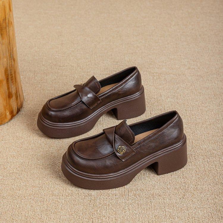 Thick-soled autumn new low-top temperament super soft retro British leather shoes