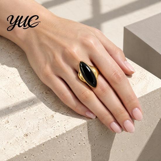 Non Tarnish Rings Statement Ring with Oval Faux Crystal, Vintage Geometric Dainty Ring, Men Women Finger Jewelry for Everyday Wear Parties Casual