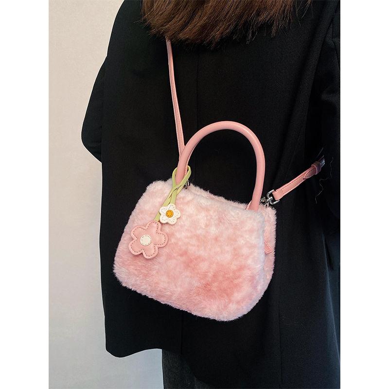 

Sweet Cute Pink Gradient Handbag Women Plush Large Capacity Square Shoulder Bag Ladies Fashion 2025 Winter New Crossbody Bag Y2k 15x13x12cm розовый