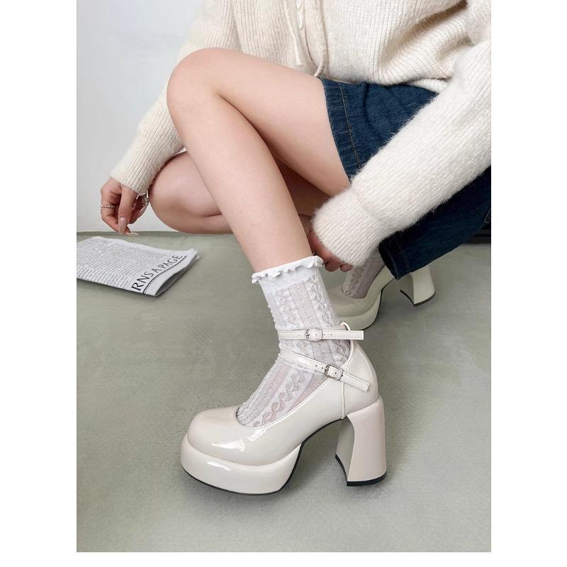 2025Women High Heels Vintage  Jane Shoes Red Platform Pumps Buckle Strap  Thick Heeled Party Wedding Shoes Beige Black