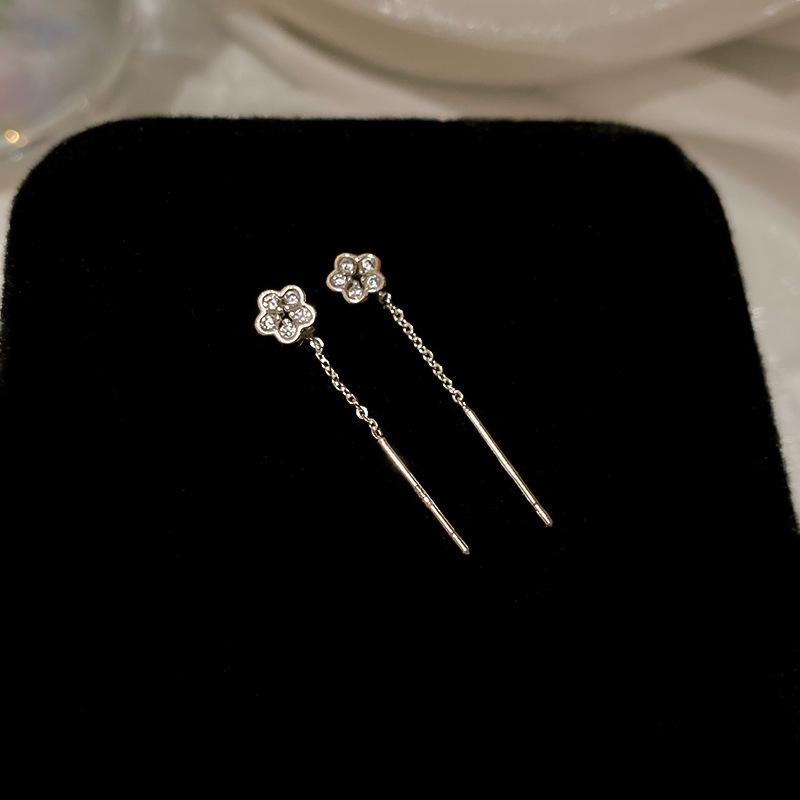 Silbernadel Zirkon Schlangenherz Ohrringe: Elegante, Einzigartige High-End Ohrstecker für Damen