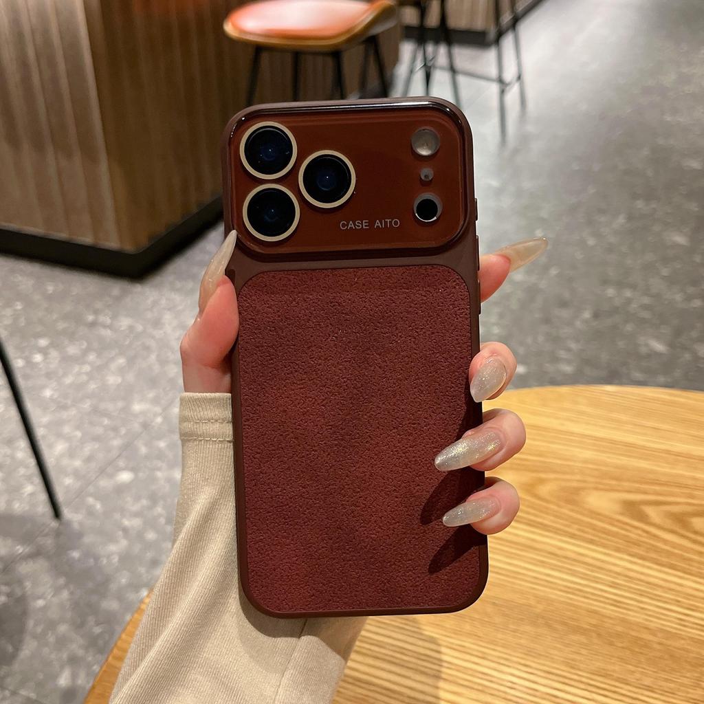 Retro High-Grade Leather Phone Case: Instantly Adapts from iPhone 17 to Fit iPhone 16 Pro Max for Autumn/Winter