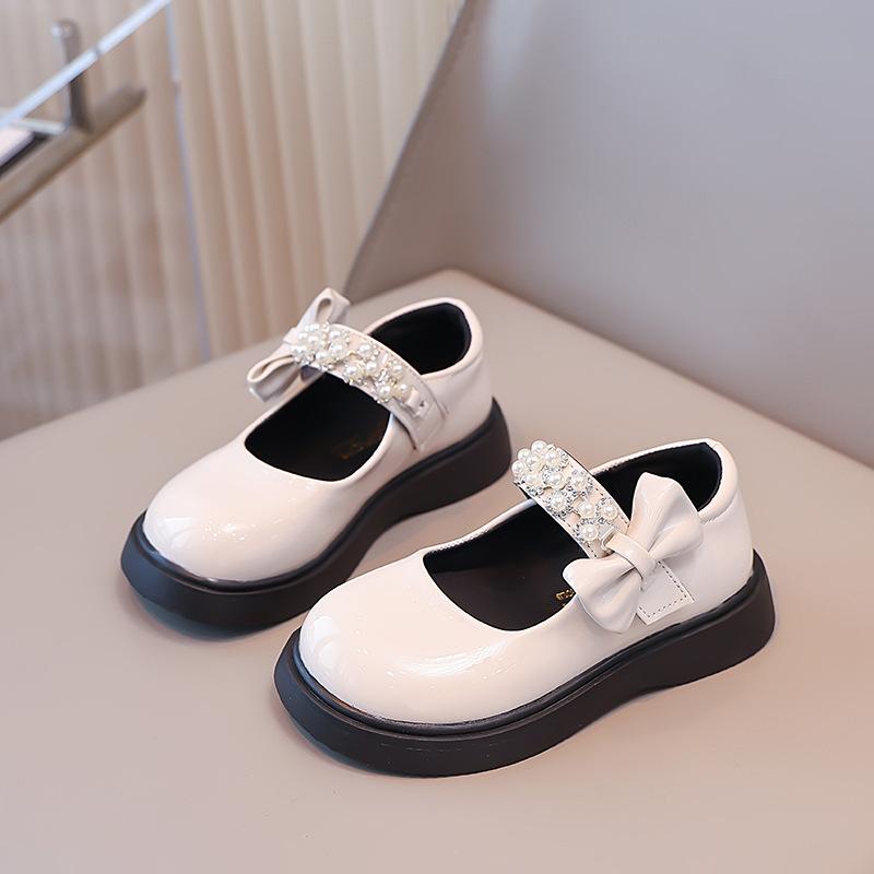 

Кожаная обувь для девочек, детская черная обувь для выступлений 2025, новая одинарная обувь для девочек, детская обувь в иностранном стиле с жемчугом, туфли принцессы 27-31 yards, 5 pairs in one hand