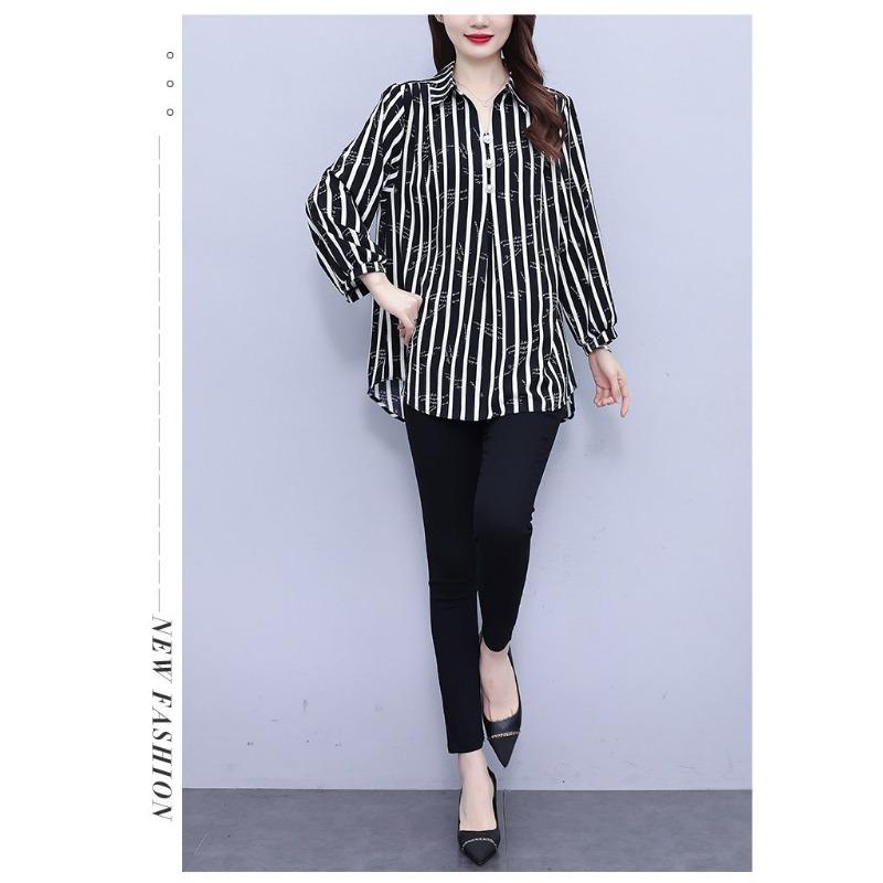 Middellange Verticaal Gestreepte Blouse voor Dames Vroege Herfst Nieuw Groot Maat Los en Stijlvol Kraag Dames T-shirt