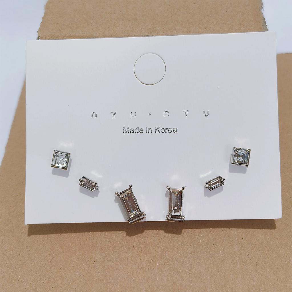 Set da 6 orecchini a lobo con personalità, Orecchini a lobo Ragno Fiore Diamante Scintillante Stile Dolce e Cool, Temperamento Piccolo ed Esquisito