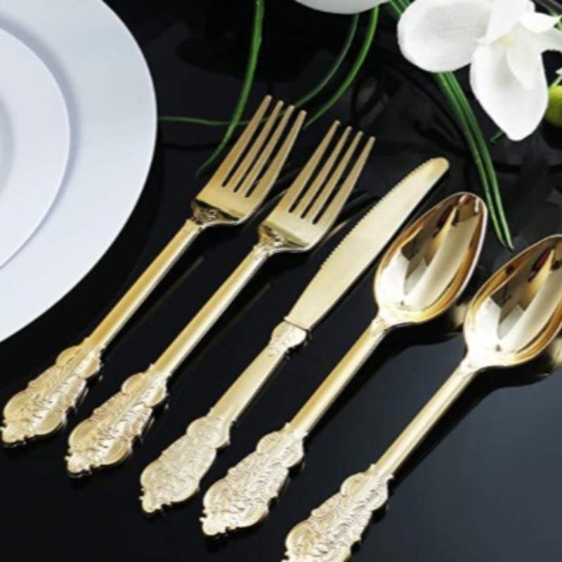 Set di posate in plastica vintage goffrate dorate da 90 pezzi, coltello, forchetta, cucchiaio a doppio uso, posate usa e getta per feste