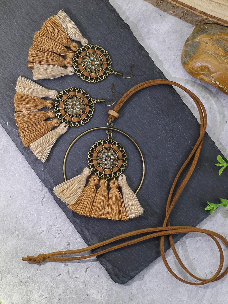 Bohemian retro ethnic style warm color scheme paired with pendants, tassels, earrings, necklace set for women