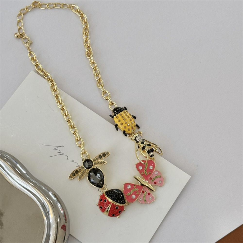 Metal Chain Insect Pendant Necklace Butterfly Rhinestone Choker Bohemian Collarbone Chain  Gift