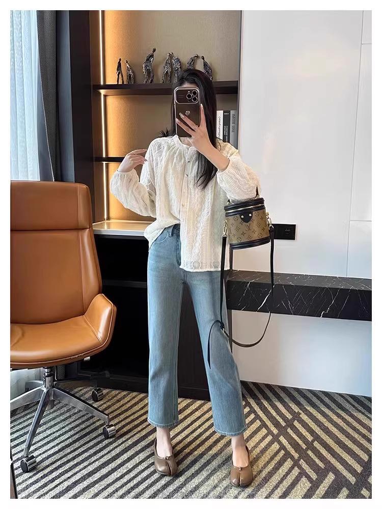 Women's Slimming High-Waist Petite Straight-Leg Jeans for Pear-Shaped Figures - Summer Stretch, Plus Size, Nine-Point Length.
